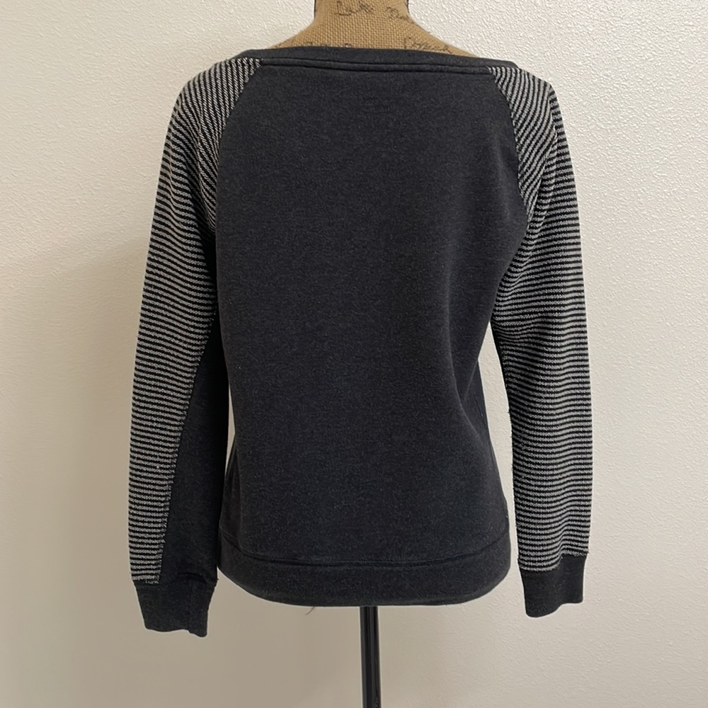 nike dri-fit basic pullover - Picture 5 of 8